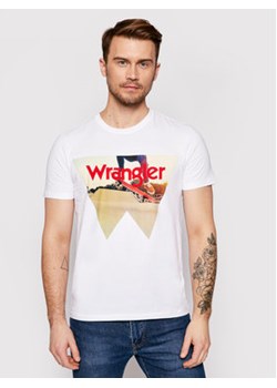 Wrangler T-Shirt Photo W7G7D3XW1 Biały Regular Fit ze sklepu MODIVO w kategorii T-shirty męskie - zdjęcie 152646513