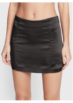 Gina Tricot Spódnica mini Rio 18497 Czarny Regular Fit ze sklepu MODIVO w kategorii Spódnice - zdjęcie 152652532