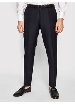 Oscar Jacobson Spodnie garniturowe Denz 51705027 Granatowy Slim Fit ze sklepu MODIVO w kategorii Spodnie męskie - zdjęcie 152667411