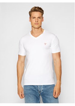 Guess T-Shirt M1RI32 J1311 Biały Super Slim Fit ze sklepu MODIVO w kategorii T-shirty męskie - zdjęcie 152669941