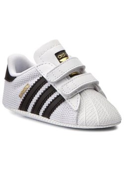 adidas Buty Superstar Crib S79916 Biały ze sklepu MODIVO w kategorii Buciki niemowlęce - zdjęcie 152670430