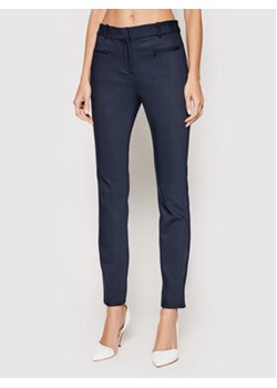 Tommy Hilfiger Spodnie materiałowe Marta 1M87647781 Granatowy Slim Fit ze sklepu MODIVO w kategorii Spodnie damskie - zdjęcie 152693123