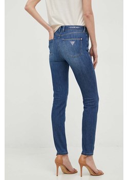 Guess jeansy damskie medium waist ze sklepu ANSWEAR.com w kategorii Jeansy damskie - zdjęcie 153057842