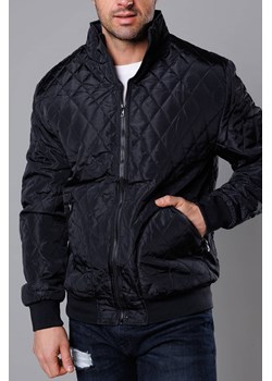Pikowana kurtka męska ze ściągaczami czarna (58M13083-392) ze sklepu goodlookin.pl w kategorii Kurtki męskie - zdjęcie 153061554