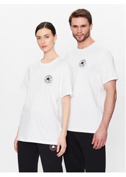 Converse T-Shirt Unisex Go-To All Star Patch 10025072-A02 Biały Regular Fit ze sklepu MODIVO w kategorii Bluzki damskie - zdjęcie 153075544