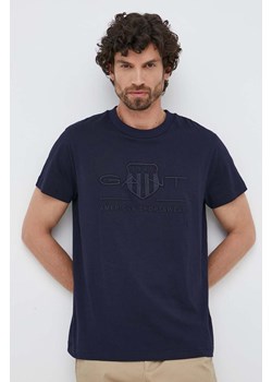 Gant t-shirt bawełniany kolor granatowy z aplikacją ze sklepu ANSWEAR.com w kategorii T-shirty męskie - zdjęcie 153169592