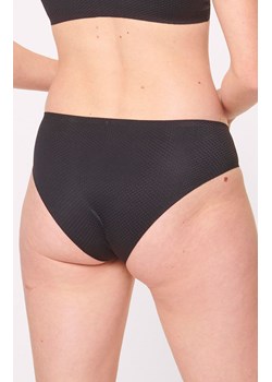 Sloggi bezszwowe figi tai ZERO Feel Flow 10213181, Kolor czarny, Rozmiar S, Sloggi ze sklepu Intymna w kategorii Majtki damskie - zdjęcie 153189953