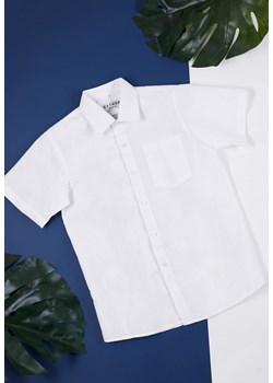 Biała Elegancka Koszula z Krótkim Rękawem i Kieszonką Fineos ze sklepu Born2be Odzież w kategorii Koszule chłopięce - zdjęcie 153245302