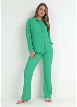 Zielony 2-częściowy Komplet z Koszulą i Spodniami z Tłoczonej Tkaniny Benneta ze sklepu Born2be Odzież w kategorii Komplety i garnitury damskie - zdjęcie 153283903