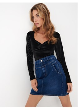 Mohito - Jeansowa spódnica mini - Granatowy ze sklepu Mohito w kategorii Spódnice - zdjęcie 153309232