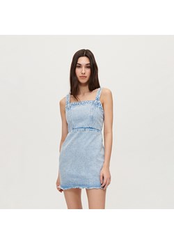 Jeansowa sukienka z efektem sprania - Niebieski ze sklepu House w kategorii Sukienki - zdjęcie 153348824