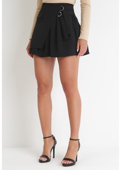 Czarna Kopertowa Spódnica Mini z Ozdobnymi Paskami Conia ze sklepu Born2be Odzież w kategorii Spódnice - zdjęcie 153377193