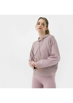 Damska bluza treningowa nierozpinana z kapturem CALVIN KLEIN WOMEN 00GWS3W302 - różowa ze sklepu Sportstylestory.com w kategorii Bluzy damskie - zdjęcie 153387761