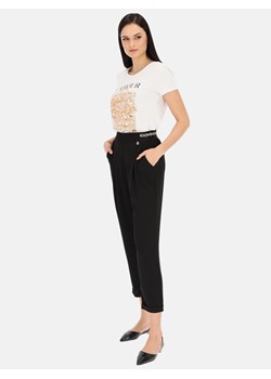 Spodnie z zakładkami L'AF Romee ze sklepu Eye For Fashion w kategorii Spodnie damskie - zdjęcie 153484952
