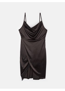 GATE Czarna sukienka damska na ramiączkach plus size 42 ze sklepu gateshop w kategorii Sukienki - zdjęcie 153751604