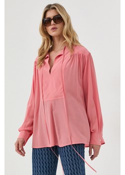 Victoria Beckham bluzka damska kolor różowy gładka ze sklepu ANSWEAR.com w kategorii Bluzki damskie - zdjęcie 154080314