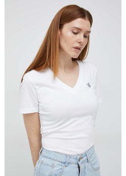 Calvin Klein Jeans t-shirt bawełniany kolor biały ze sklepu ANSWEAR.com w kategorii Bluzki damskie - zdjęcie 154088073