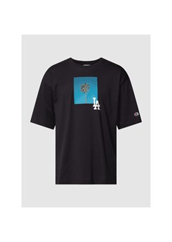 T-shirt z nadrukiem ze sloganem ze sklepu Peek&Cloppenburg  w kategorii T-shirty męskie - zdjęcie 154114533
