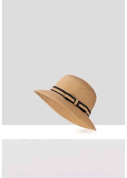 Słomkowy kapelusz z małym rondem w kolorze beżowym ze sklepu Molton w kategorii Kapelusze damskie - zdjęcie 154308772