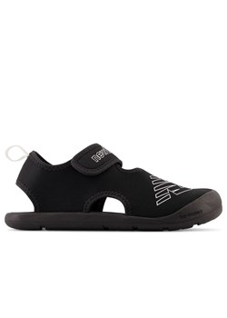 Sandały New Balance YOCRSRAA - czarne ze sklepu streetstyle24.pl w kategorii Sandały dziecięce - zdjęcie 154321602