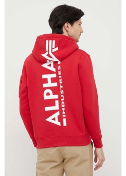 Alpha Industries bluza męska kolor czerwony z kapturem z nadrukiem 178318.328-SpeedRed ze sklepu ANSWEAR.com w kategorii Bluzy męskie - zdjęcie 154331890