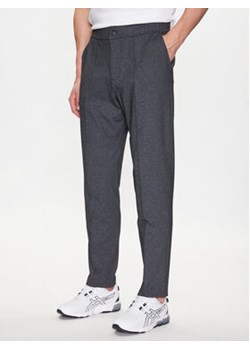 Skechers Spodnie dresowe Go Walk MPT129 Szary Straight Leg ze sklepu MODIVO w kategorii Spodnie męskie - zdjęcie 154334572