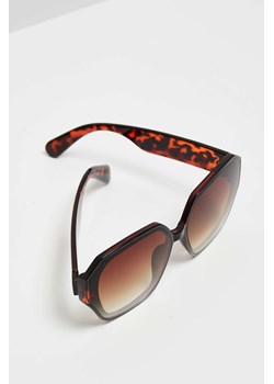 Okulary przeciwsłoneczne prostokątne w zwierzęcy wzór brązowe ze sklepu Moodo.pl w kategorii Okulary przeciwsłoneczne damskie - zdjęcie 154365401