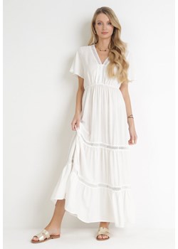 Biała Sukienka Maxi z Gumką w Pasie i Koronkowymi Wstawkami Anandia ze sklepu Born2be Odzież w kategorii Sukienki - zdjęcie 154384730
