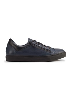 Męskie sneakersy ze skóry o kroju trampek ze sklepu WITTCHEN w kategorii Trampki męskie - zdjęcie 154439883