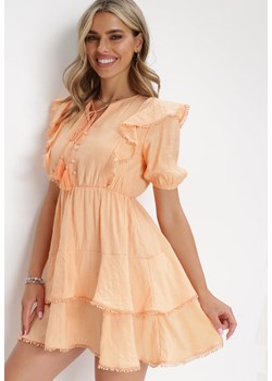 Pomarańczowa Rozkloszowana Sukienka Mini z Gumką w Talii i Koronkowymi Wstawkami Kiva ze sklepu Born2be Odzież w kategorii Sukienki - zdjęcie 154531802