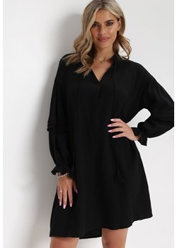 Czarna Bawełniana Sukienka Mini z Ozdobnym Wiązaniem i Przeszyciami na Rękawach Anla ze sklepu Born2be Odzież w kategorii Sukienki - zdjęcie 154531842