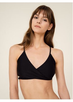 Outhorn Góra od bikini OTHSS23UBKTF014 Czarny ze sklepu MODIVO w kategorii Stroje kąpielowe - zdjęcie 154535572