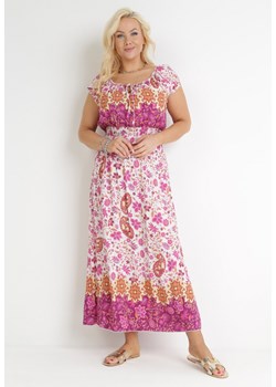 Różowo-Biała Bawełniana Sukienka Maxi z Hiszpańskim Dekoltem i Gumkami w Talii Abagal ze sklepu Born2be Odzież w kategorii Sukienki - zdjęcie 154547523
