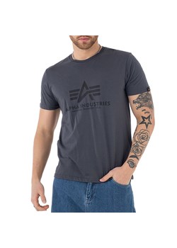 Koszulka Alpha Industries Basic T-shirt 100501412 - szara ze sklepu streetstyle24.pl w kategorii T-shirty męskie - zdjęcie 155827692