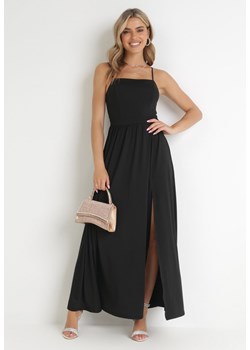 Czarna Sukienka Maxi na Ramiączkach z Rozcięciem na Dole i Kwadratowym Dekoltem Jacklyn ze sklepu Born2be Odzież w kategorii Sukienki - zdjęcie 155831901