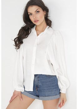 Biała Koszula z Rękawami typu Nietoperz i Guzikami Syrai ze sklepu Born2be Odzież w kategorii Koszule damskie - zdjęcie 156100334