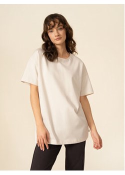 Outhorn T-Shirt OTHSS23TTSHF417 Écru Oversize ze sklepu MODIVO w kategorii Bluzki damskie - zdjęcie 156133742