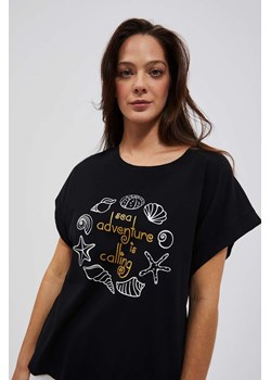 Bawełniany t-shirt z nadrukiem czarny ze sklepu Moodo.pl w kategorii Bluzki damskie - zdjęcie 156166530
