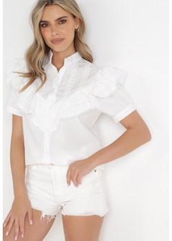Biała Koszula z Falbankami i Koronkowymi Wstawkami Keani ze sklepu Born2be Odzież w kategorii Koszule damskie - zdjęcie 156183094