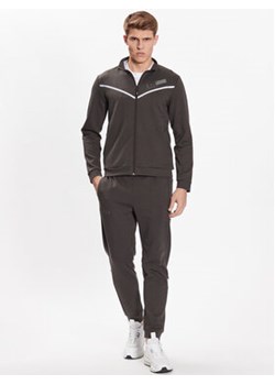 EA7 Emporio Armani Dres 3RPV60 PJMBZ 1997 Szary Regular Fit ze sklepu MODIVO w kategorii Dresy męskie - zdjęcie 156206483