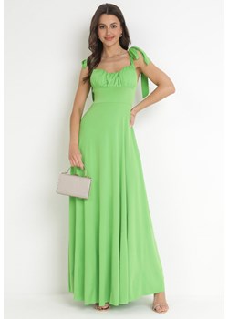 Zielona Rozkloszowana Sukienka Maxi z Wiązanymi Ramiączkami Lisija ze sklepu Born2be Odzież w kategorii Sukienki - zdjęcie 156252224