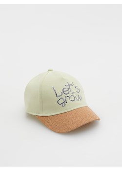 Reserved - Czapka z haftem - oliwkowy ze sklepu Reserved w kategorii Czapki dziecięce - zdjęcie 156709100