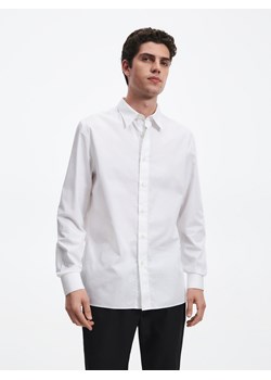 Reserved - Bawełniana koszula regular fit - biały ze sklepu Reserved w kategorii Koszule męskie - zdjęcie 156714940