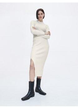 Reserved - Spódnica midi z rozcięciem - Kremowy ze sklepu Reserved w kategorii Spódnice - zdjęcie 156721963
