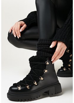 Czarne Traperki  Rema ze sklepu born2be.pl w kategorii Workery damskie - zdjęcie 156745632