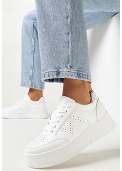 Białe Sneakersy na Platformie Agnenia ze sklepu born2be.pl w kategorii Buty sportowe damskie - zdjęcie 156776584
