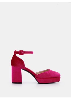Mohito - Buty na platformie - Bordowy ze sklepu Mohito w kategorii Czółenka - zdjęcie 156850860