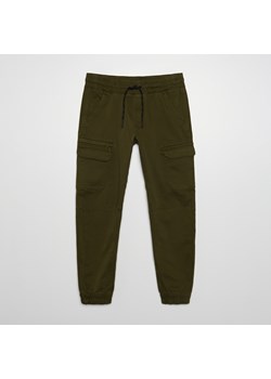 Cropp - Joggery cargo - Khaki ze sklepu Cropp w kategorii Spodnie męskie - zdjęcie 156855184