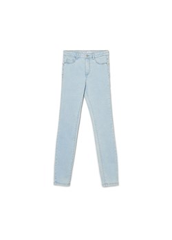 Cropp - Jasnoniebieskie jeansy push up - błękitny ze sklepu Cropp w kategorii Jeansy damskie - zdjęcie 156855864