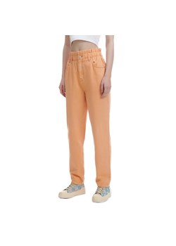 Cropp - Pomarańczowe jeansy z talią paperbag - jasnopomarańczowy ze sklepu Cropp w kategorii Jeansy damskie - zdjęcie 156855874